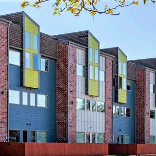 Read more about the article Pinnacle Lofts